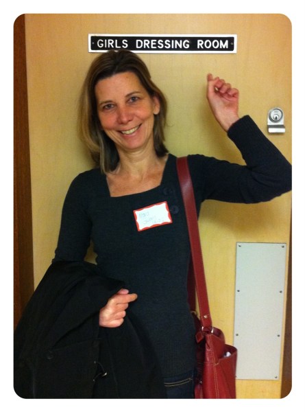 2100girlsdressingroom